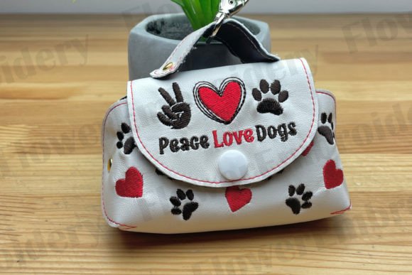 ITH Mini Bag Peace Love Dogs Embroidery